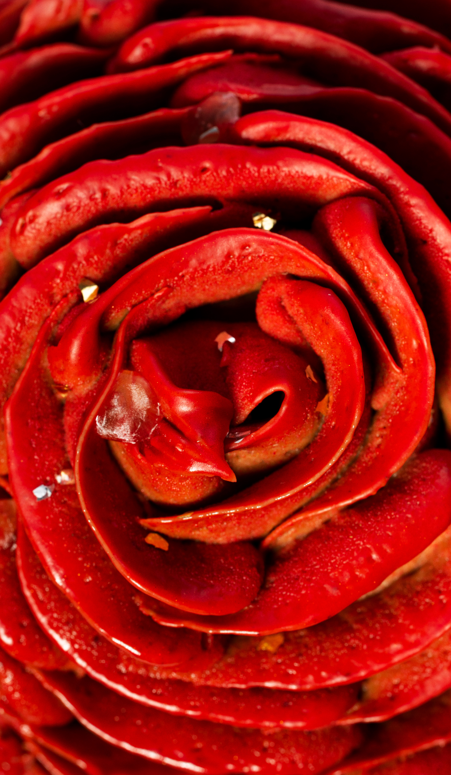 Dessert rose en chocolat, création Geoffrey Gil Chocolaterie