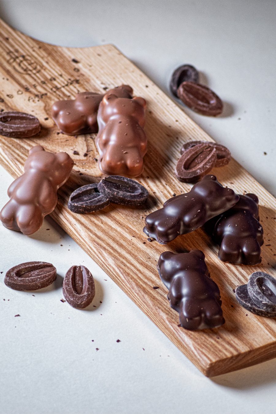Nounours guimauve enrobés de chocolat lait et noir